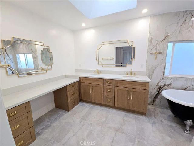 341 Avenida Atezada, Redondo Beach, CA 90277