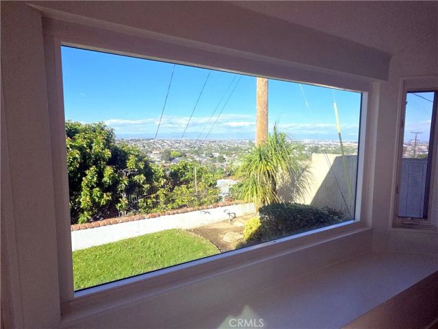 341 Avenida Atezada, Redondo Beach, CA 90277