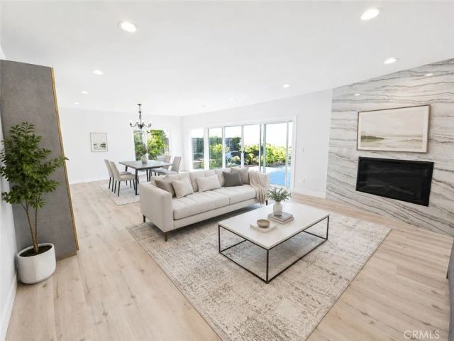 341 Avenida Atezada, Redondo Beach, CA 90277