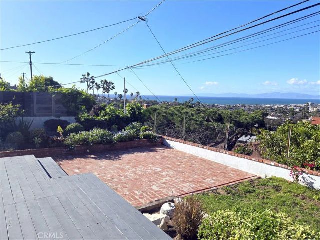 341 Avenida Atezada, Redondo Beach, CA 90277
