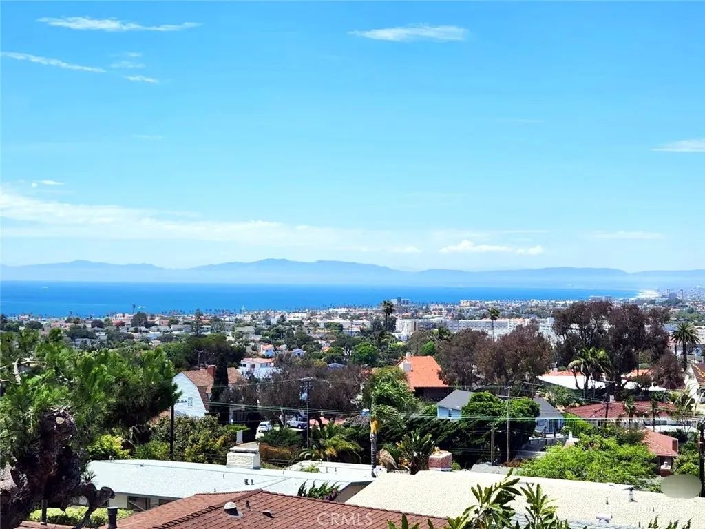 341 Avenida Atezada, Redondo Beach, CA 90277