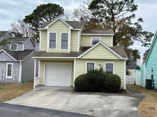 911 Charles St., North Myrtle Beach, SC 29582