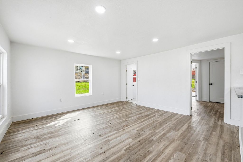 613 Bryan Street, Weatherford, TX 76086 — photo 5