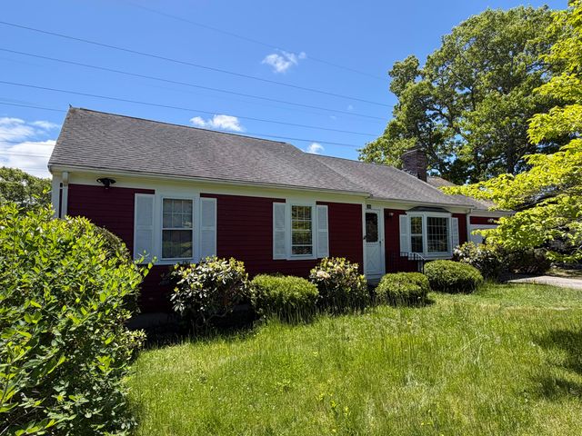 164 Eileen Street, Yarmouth Port, MA 02675