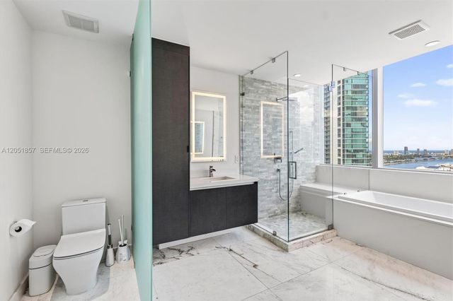 851 NE 1st Avenue 3611, Miami, FL 33132