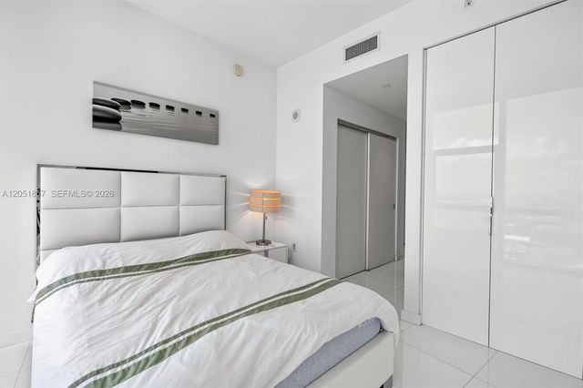 851 NE 1st Avenue 3611, Miami, FL 33132