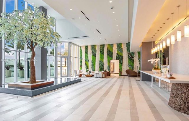 851 NE 1st Avenue 3611, Miami, FL 33132