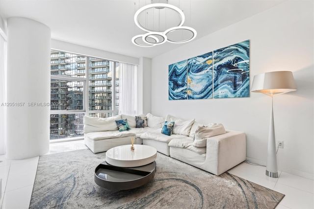 851 NE 1st Avenue 3611, Miami, FL 33132