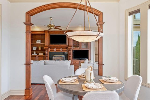 2322 Clubhouse Dr, Rocklin, CA 95765