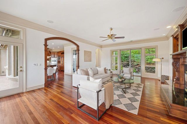 2322 Clubhouse Dr, Rocklin, CA 95765