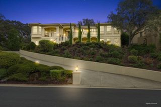 2322 Clubhouse Dr, Rocklin, CA 95765