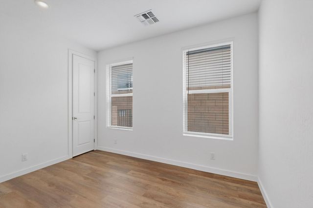1805 Sunset Street SE, Albuquerque, NM 87123