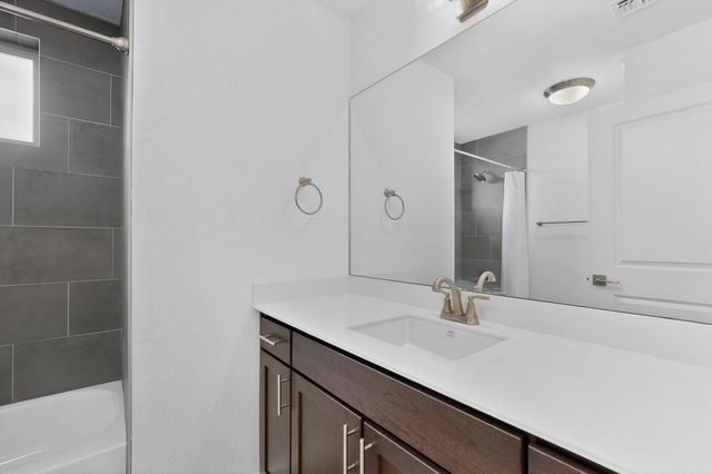 1805 Sunset Street SE, Albuquerque, NM 87123
