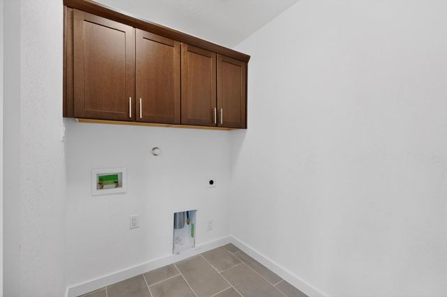 1805 Sunset Street SE, Albuquerque, NM 87123