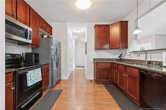 124 Riviera Lane, Sanford, NC 27332