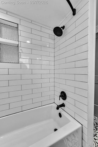 16302 Alpine Drive, Livonia, MI 48154