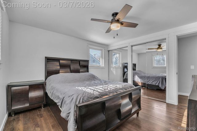 16302 Alpine Drive, Livonia, MI 48154