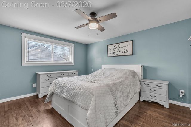 16302 Alpine Drive, Livonia, MI 48154