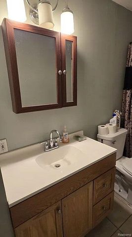 5825 Branch Road, Flint, MI 48506
