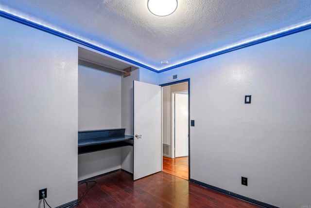 9715 Kenesaw Court, Santee, CA 92071
