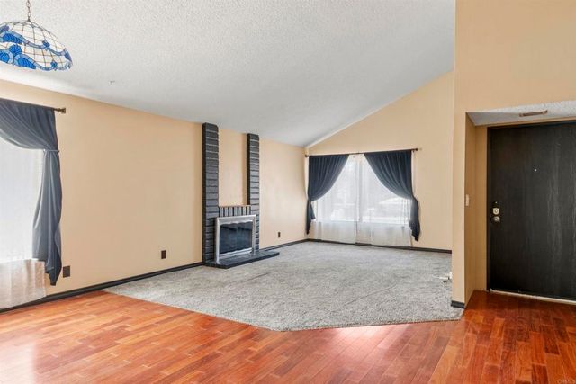 9715 Kenesaw Court, Santee, CA 92071