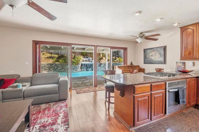 9715 Kenesaw Court, Santee, CA 92071