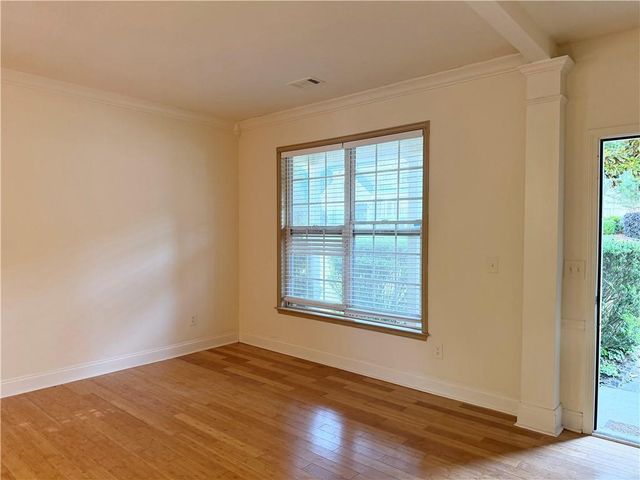 6460 Whirlaway Drive, Cumming, GA 30040