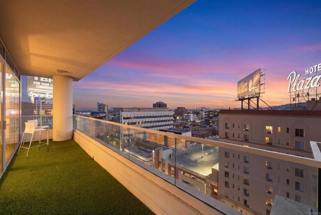 6250 Hollywood Boulevard 12H, Los Angeles, CA 90028