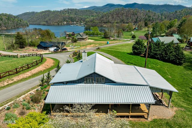 110 North River Lane, Butler, TN 37640