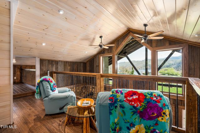 110 North River Lane, Butler, TN 37640