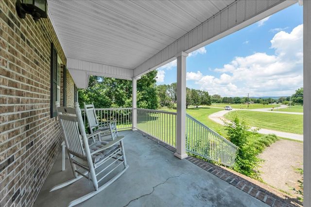424 Winchester Hwy, Hillsboro, TN 37342