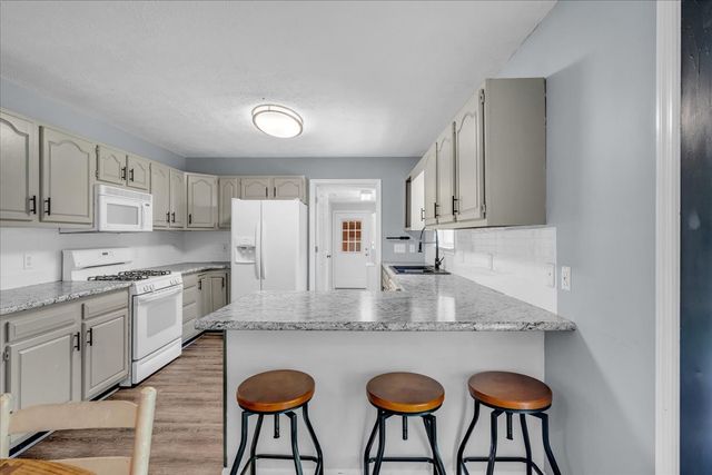 424 Winchester Hwy, Hillsboro, TN 37342