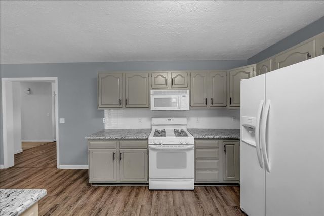 424 Winchester Hwy, Hillsboro, TN 37342