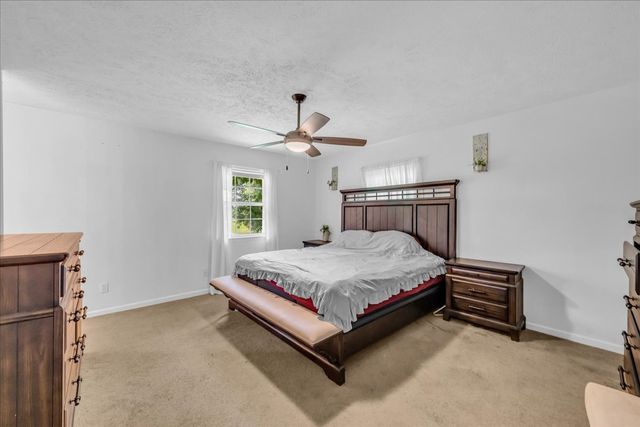 424 Winchester Hwy, Hillsboro, TN 37342