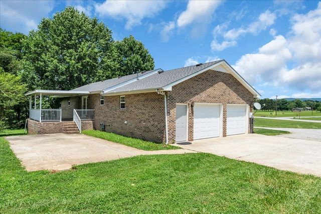 424 Winchester Hwy, Hillsboro, TN 37342