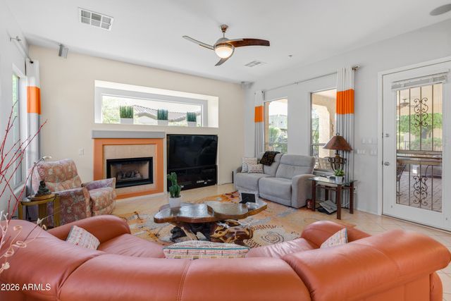 12445 W FETLOCK Trail, Peoria, AZ 85383