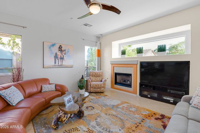 12445 W FETLOCK Trail, Peoria, AZ 85383