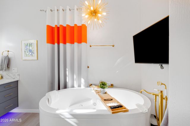 12445 W FETLOCK Trail, Peoria, AZ 85383