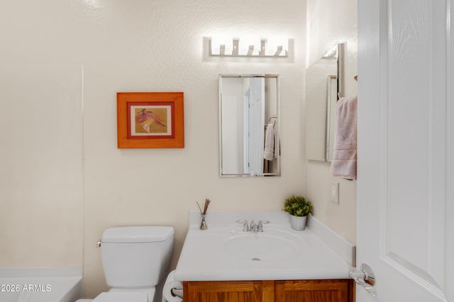 12445 W FETLOCK Trail, Peoria, AZ 85383