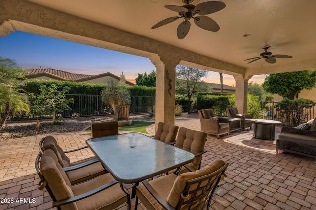 12445 W FETLOCK Trail, Peoria, AZ 85383