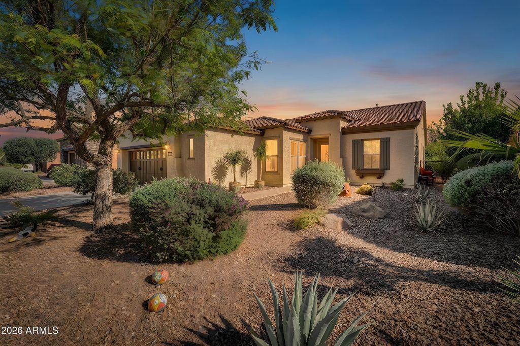 12445 W FETLOCK Trail, Peoria, AZ 85383
