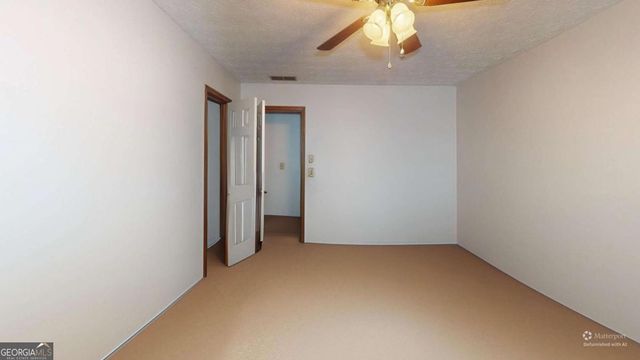 3246 Classic Drive, Snellville, GA 30078