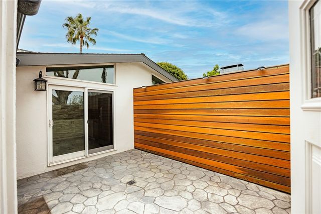 454 Bolero, Newport Beach, CA 92663