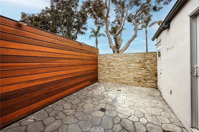 454 Bolero, Newport Beach, CA 92663