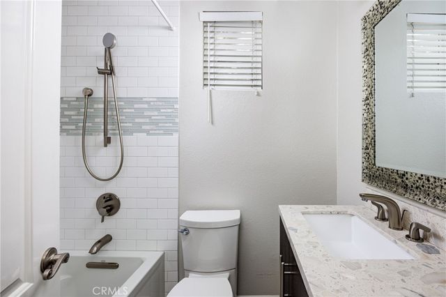 454 Bolero, Newport Beach, CA 92663