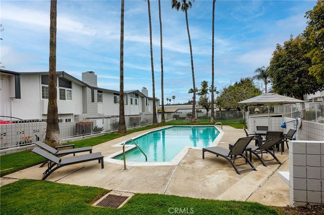 454 Bolero, Newport Beach, CA 92663