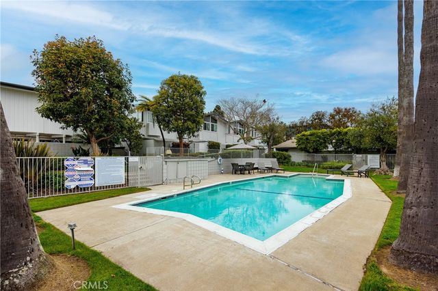 454 Bolero, Newport Beach, CA 92663
