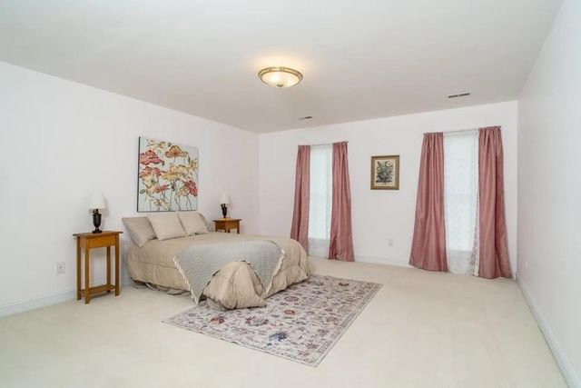 2178 CHURCHVILLE AVE, Staunton, VA 24401