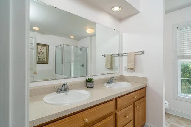 2178 CHURCHVILLE AVE, Staunton, VA 24401