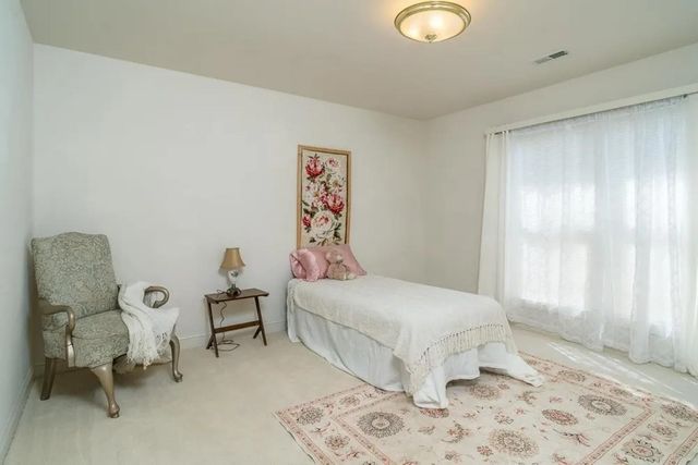 2178 CHURCHVILLE AVE, Staunton, VA 24401